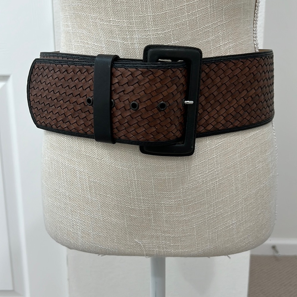 Brand new never worn brown and black genuine leather belt.